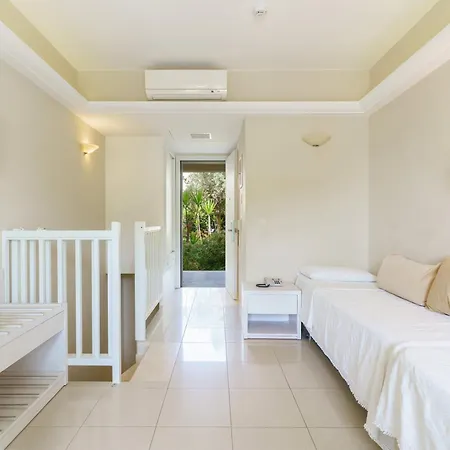 Pearl Beach Rethymno  Room photo
