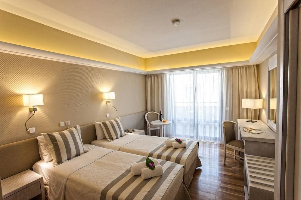 Pearl Hotel
