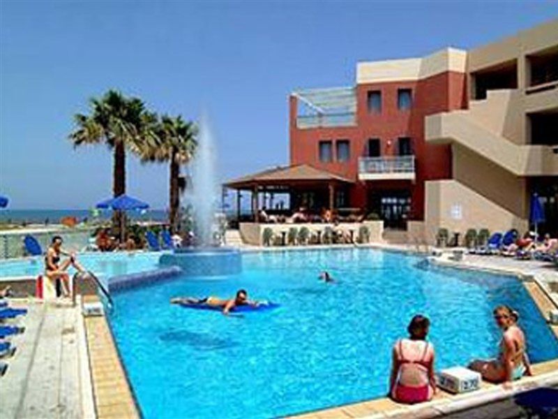 Pearl 4* Ретимно