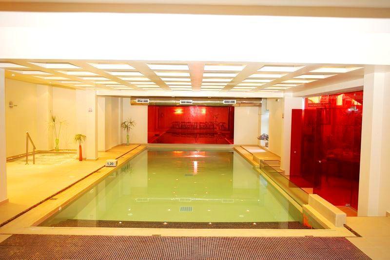 Pearl Hotel